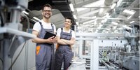 Unternehmen können über ZVO und DGO Praktikumsplätze anbieten.