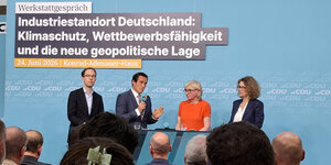 Beim Werkstattgespräch ging es um die Vereinbarkeit von Klimaschutz und Wettbewerbsfähigkeit. 