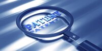 Bild von Lupe über dem Schriftzug Patent (Bild: iStock 61509044)